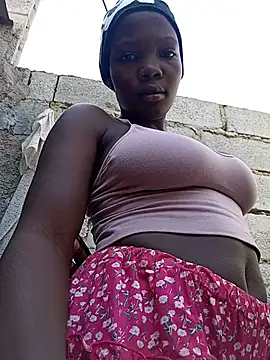 Snapshot of sweet_zara01 chatting on June 2026 06:05:02 AM sweet zara01 online show from June 2026 06:05:02 AM