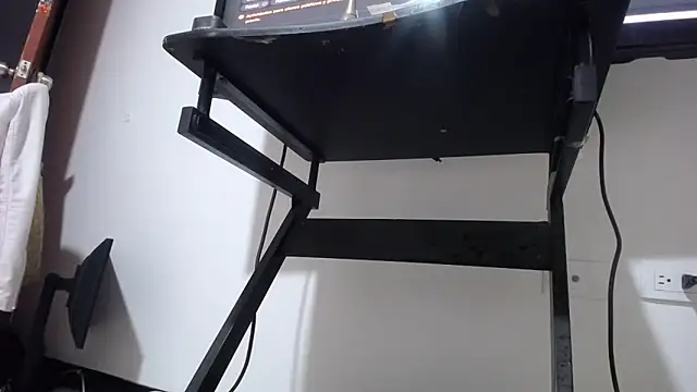 Analbigholes online show from June 2026 01:32:01 AM