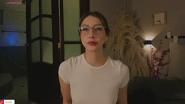 Snapshot of lua_ferch__ chatting on February 2025 12:54:01 PM lua ferch online show from February 2025 12:54:01 PM