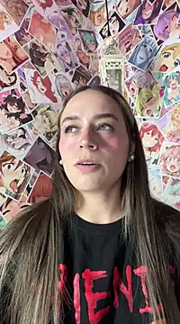 Snapshot of Natalia_Suarez chatting on February 2025 12:25:02 AM Natalia Suarez online show from February 2025 12:25:02 AM