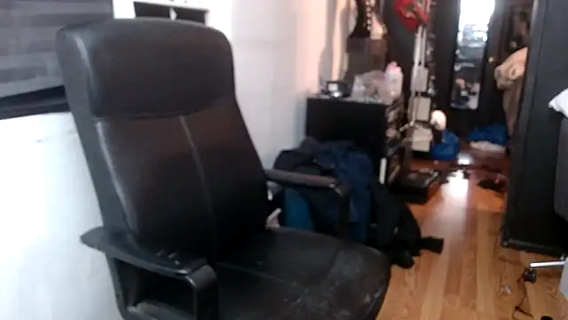 Snapshot of leanjamesdean chatting on March 2025 02:34:01 AM leanjamesdean online show from March 2025 02:34:01 AM