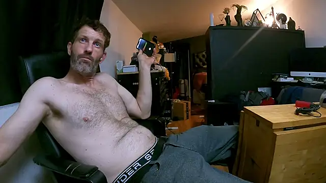 Snapshot of leanjamesdean chatting on September 2025 04:45:01 AM leanjamesdean online show from September 2025 04:45:01 AM