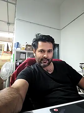 Snapshot of Sakhtlaundaz chatting on January 2025 09:26:01 PM Sakhtlaundaz online show from January 2025 09:26:01 PM