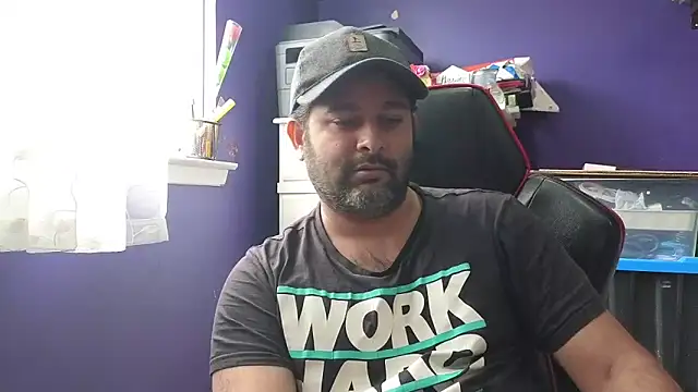 Snapshot of Sakhtlaundaz chatting on January 2025 05:16:02 PM Sakhtlaundaz online show from January 2025 05:16:02 PM