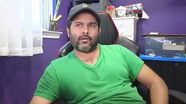 Snapshot of Sakhtlaundaz chatting on January 2025 09:53:01 PM Sakhtlaundaz online show from January 2025 09:53:01 PM