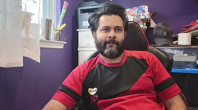 Snapshot of Sakhtlaundaz chatting on February 2025 02:58:02 PM Sakhtlaundaz online show from February 2025 02:58:02 PM