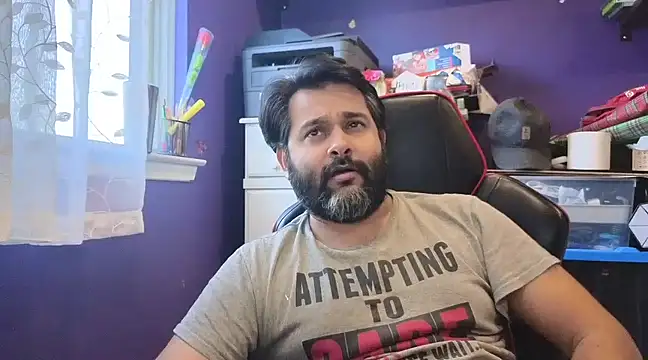 Snapshot of Sakhtlaundaz chatting on February 2025 08:53:01 PM Sakhtlaundaz online show from February 2025 08:53:01 PM