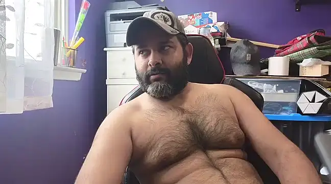 Snapshot of Sakhtlaundaz chatting on February 2025 05:19:02 PM Sakhtlaundaz online show from February 2025 05:19:02 PM