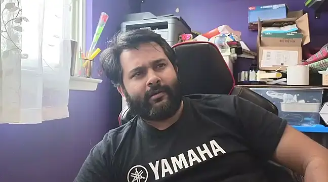 Snapshot of Sakhtlaundaz chatting on February 2025 05:53:01 PM Sakhtlaundaz online show from February 2025 05:53:01 PM