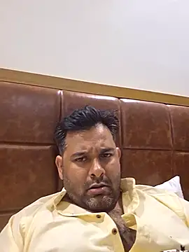 Snapshot of Sakhtlaundaz chatting on March 2025 10:32:02 AM Sakhtlaundaz online show from March 2025 10:32:02 AM