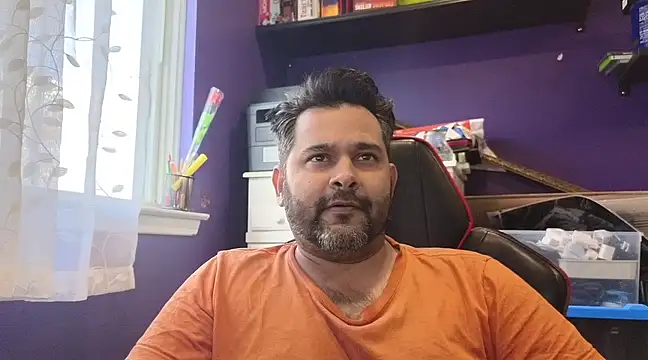 Snapshot of Sakhtlaundaz chatting on March 2025 09:42:02 PM Sakhtlaundaz online show from March 2025 09:42:02 PM