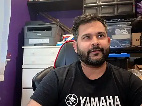 Snapshot of Sakhtlaundaz chatting on October 2025 08:09:01 PM Sakhtlaundaz online show from October 2025 08:09:01 PM