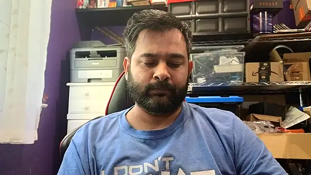 Snapshot of Sakhtlaundaz chatting on October 2025 06:14:02 PM Sakhtlaundaz online show from October 2025 06:14:02 PM