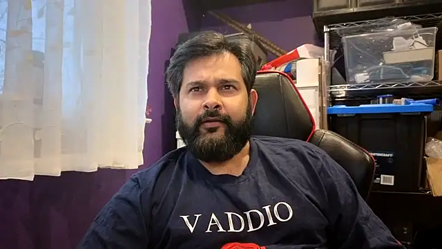 Sakhtlaundaz online show from December 2025 08:49:02 PM