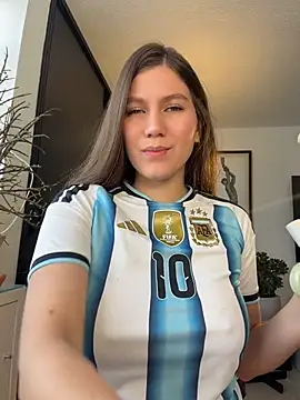 AmelieLaurent  online show from July 2026 12:52:02 PM