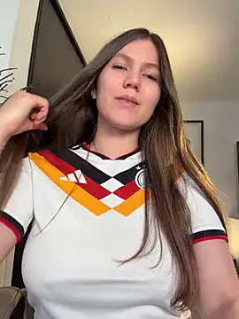 AmelieLaurent  online show from July 2026 02:38:01 AM