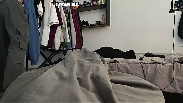 ETHAN MOORE online show from April 2026 09:26:01 AM