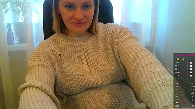 Snapshot of EndlessLustX chatting on December 2024 09:50:02 AM EndlessLustX online show from December 2024 09:50:02 AM