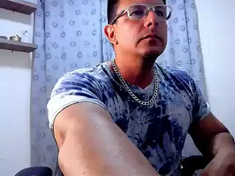 Snapshot of pedropicapi chatting on February 2025 02:42:02 AM pedropicapi online show from February 2025 02:42:02 AM