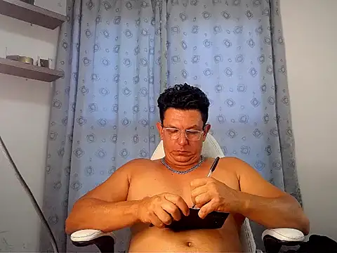 Snapshot of pedropicapi chatting on November 2025 09:17:02 PM pedropicapi online show from November 2025 09:17:02 PM