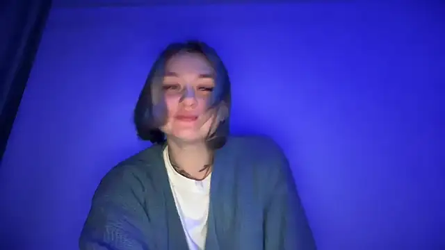 Isabel-Bailey online show from October 2025 08:54:02 PM