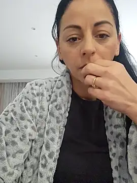 bruneta sexy23 online show from March 2026 08:05:02 AM