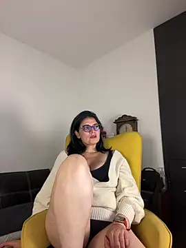 Snapshot of adriana71 chatting on June 2026 03:26:02 AM adriana71 online show from June 2026 03:26:02 AM