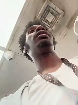 Snapshot of ITSONLYKENNY chatting on December 2024 08:58:02 PM ITSONLYKENNY online show from December 2024 08:58:02 PM