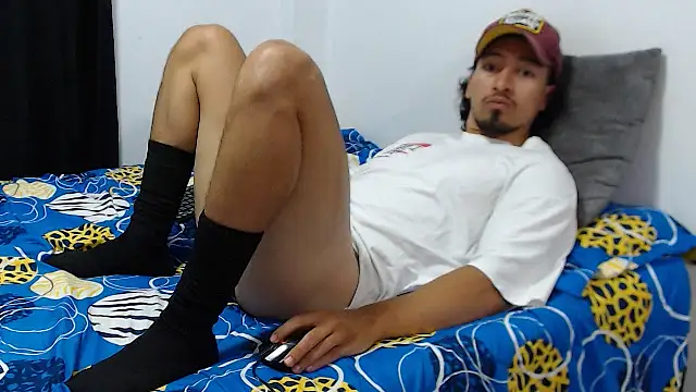 Snapshot of darekgates chatting on September 2025 06:19:01 PM darekgates online show from September 2025 06:19:01 PM