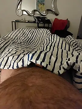 Snapshot of Ettarak chatting on November 2025 12:33:01 AM Ettarak online show from November 2025 12:33:01 AM