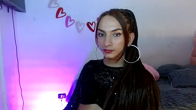 Snapshot of Katty_fox69 chatting on February 2025 11:21:02 PM Katty fox69 online show from February 2025 11:21:02 PM