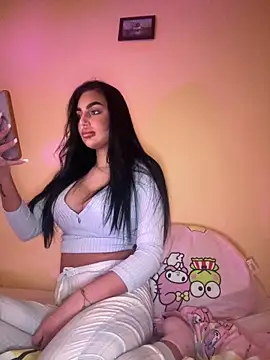 Snapshot of CabrioCabrio chatting on February 2026 06:28:02 PM CabrioCabrio online show from February 2026 06:28:02 PM