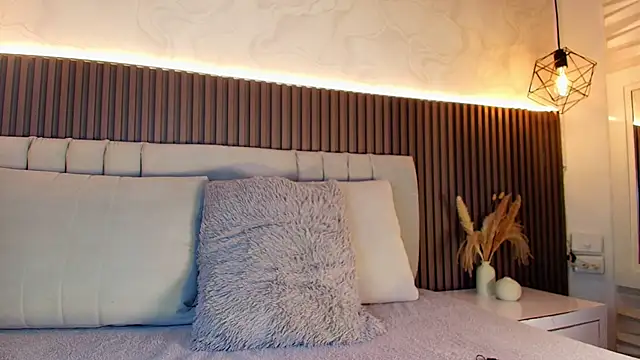 SHANONCLARK online show from January 2026 07:17:02 PM