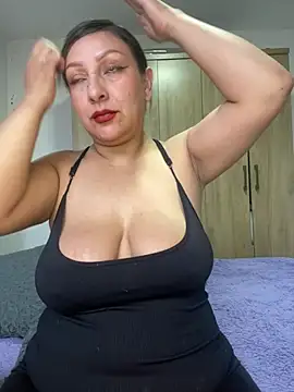 Lady  Pink online show from March 2026 09:47:02 PM