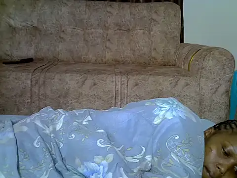 Snapshot of AurelAda chatting on December 2025 11:46:02 PM AurelAda online show from December 2025 11:46:02 PM