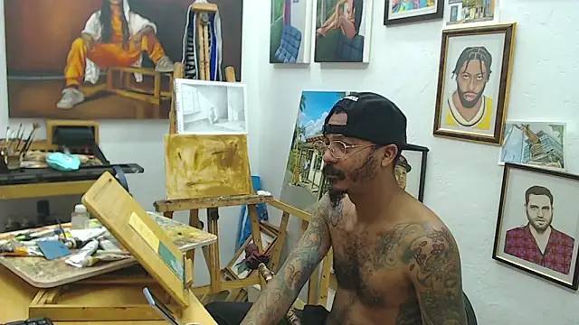 Snapshot of color_beat17 chatting on December 2024 01:14:01 PM color beat17 online show from December 2024 01:14:01 PM