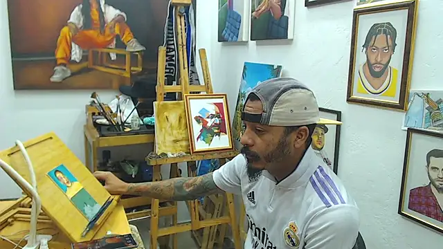 Snapshot of color_beat17 chatting on December 2024 12:38:02 PM color beat17 online show from December 2024 12:38:02 PM