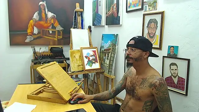 Snapshot of color_beat17 chatting on January 2025 04:14:02 PM color beat17 online show from January 2025 04:14:02 PM