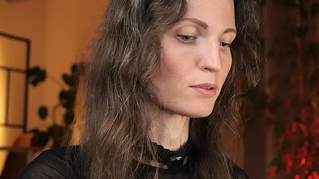 Snapshot of yulladao chatting on October 2025 05:30:02 PM yulladao online show from October 2025 05:30:02 PM