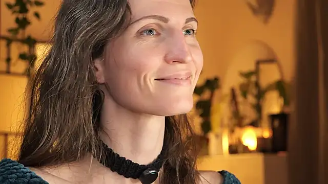 Snapshot of yulladao chatting on November 2025 06:18:02 PM yulladao online show from November 2025 06:18:02 PM