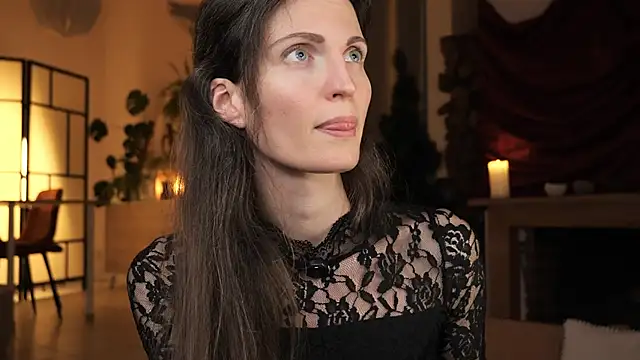 Snapshot of yulladao chatting on November 2025 06:00:02 PM yulladao online show from November 2025 06:00:02 PM