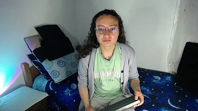 monkeywillwhite online show from February 2026 03:38:02 AM