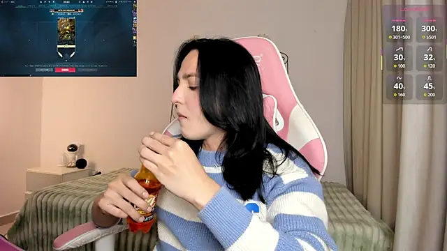 Snapshot of Jiggly__ chatting on October 2025 12:06:01 AM Jiggly online show from October 2025 12:06:01 AM