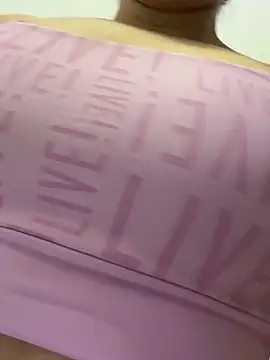 lupyta20 online show from September 2025 06:08:02 PM