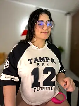 Lia flowers online show from November 2025 01:17:02 AM