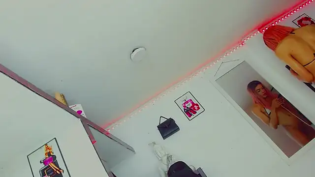 candy kendall online show from November 2025 07:46:02 PM