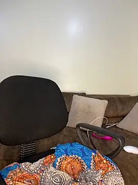 sweetestval online show from March 2025 10:15:02 AM