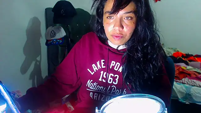 Snapshot of AmaraRoberts420 chatting on November 2025 07:39:02 PM AmaraRoberts420 online show from November 2025 07:39:02 PM