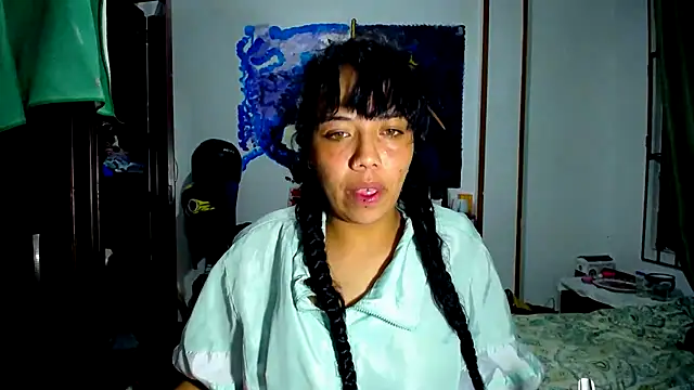 Snapshot of AmaraRoberts420 chatting on May 2026 01:56:02 AM AmaraRoberts420 online show from May 2026 01:56:02 AM
