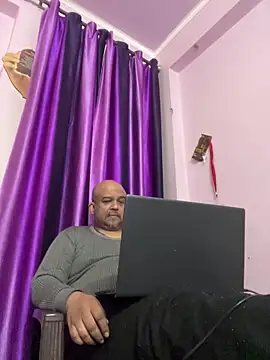 Dick 6inches online show from January 2026 07:01:02 AM